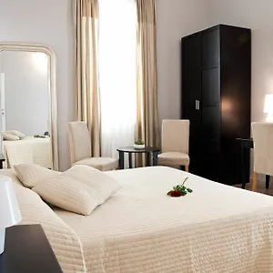 3* Bed & Breakfast Opera
